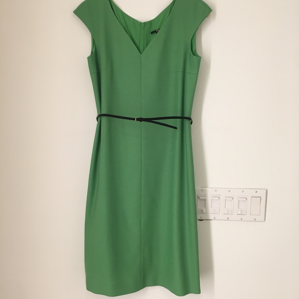 Boss - that little black dress is green Sz 6